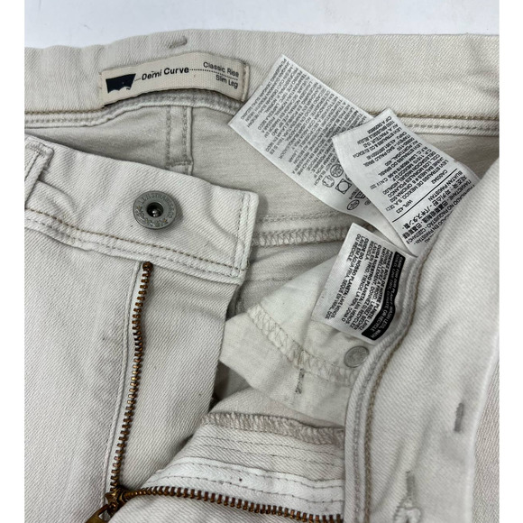 Levis (27) Demi Curve Jean Ecru Classic Rise Slim Leg - Picture 6 of 6